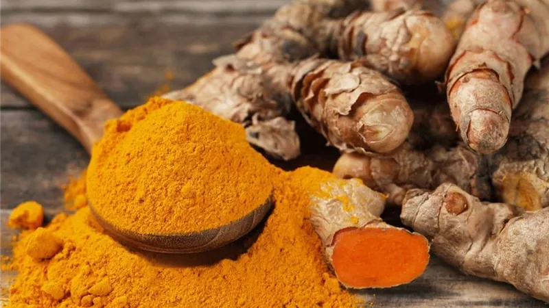 بعيدًا عن نصب الإعلانات.. تعرفي على فوائد الكركم لمرضى السكر