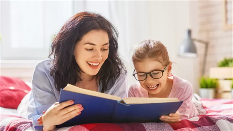 للأمهات.. إزاي أعلم ابني القراءة بأقل مجهود ومن غير ما يتعقد؟