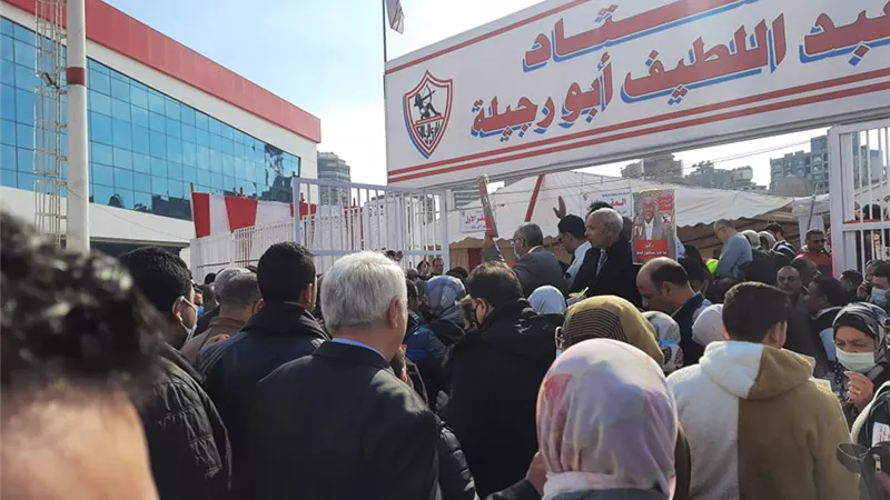 حضور نسائي قوي في انتخابات الزمالك (صور)
