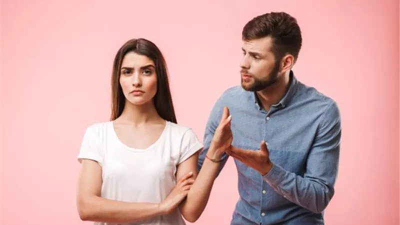 في سنة أولى زواج.. طرق التعامل مع اختلاف وجهات النظر