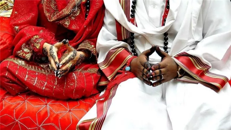 في عيد الحب.. أخصائي سوداني: أغلقت «المدرسة الرومانسية» لعدم وجود زبائن