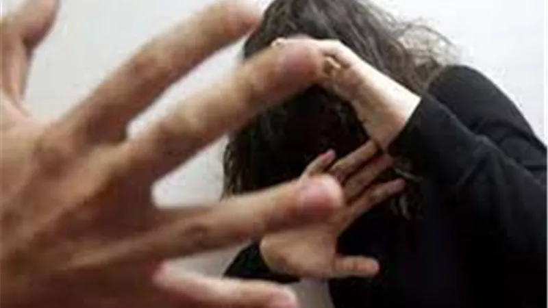 كشف ملابسات تعدي شخص على سيدة بالقاهرة