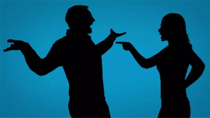 صرخة زوجة المدمن: كان هيقتل طفلي بسبب الكيف 