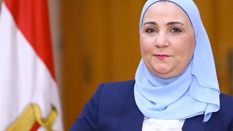 «التضامن»: نتصدى للزواج المبكر والحرمان من التعليم وندعم 420 مركزًا للأسر المنتجة