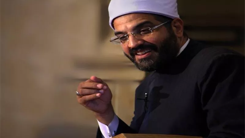 أمين الفتوى يكشف الحكم الشرعي لجملة «كل طفل بيجي برزقه»| فيديو