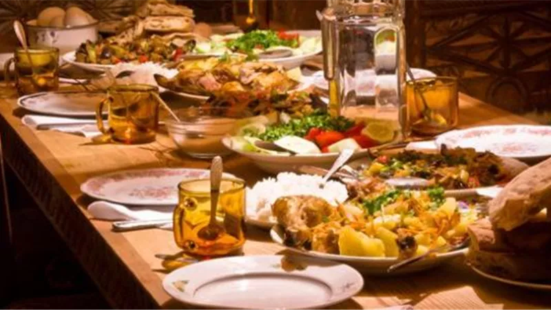  جدول فطار رمضان يثير الجدل بين المتزوجات حديثًا على فيسبوك