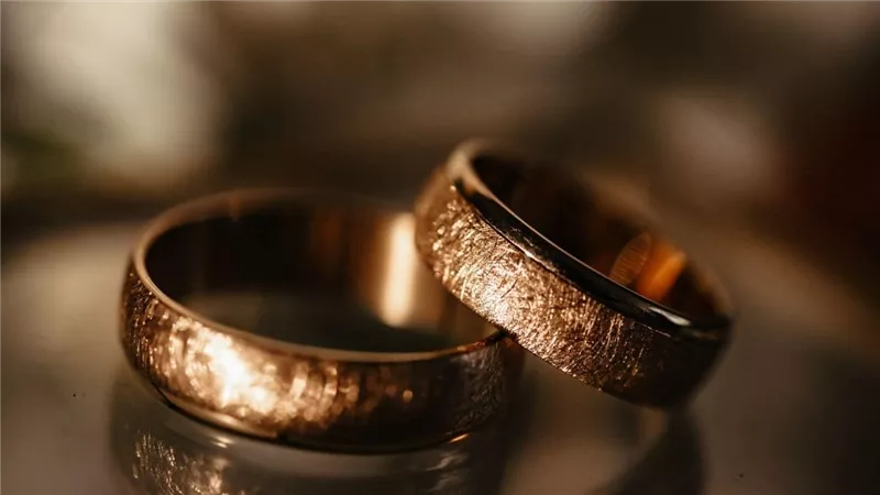 حُكم الزواج العرفي بشاهد واحد.. «الإفتاء» تُجيب 