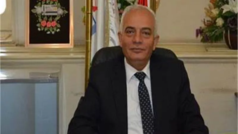 رضا حجازي يوجه باتخاذ الإجراءات الاحترازية  ضد الإصابة بـ«أوميكرون»
