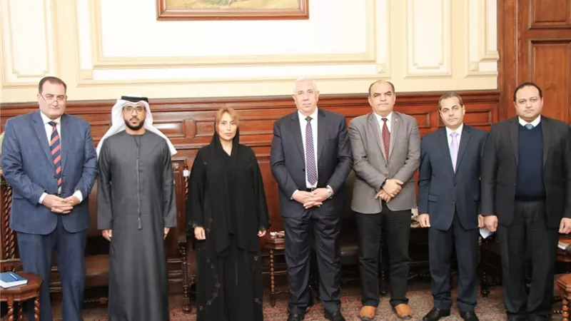 وزير الزراعة يبحث مع سفيرة الإمارات بالقاهرة سُبل التعاون الزراعي بين البلدين