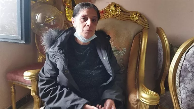 السيدة ميرفت عويضة| الأم المثالية في بورسعيد.. قصة كفاح أرملة