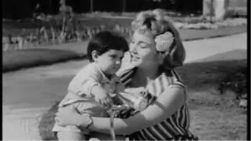أبرزها «ست الحبايب».. أشهر وأجمل أغاني عيد الأم