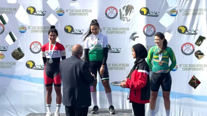 ابتسام زايد تحصد فضية في ثاني أيام بطولة أفريقيا للدراجات بشرم الشيخ