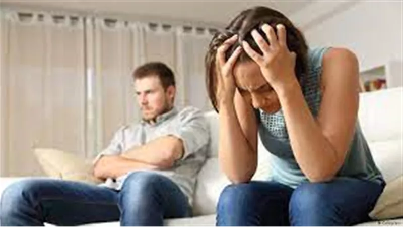 صرخة «سمر»: زوجي بخيل حتى في العلاقة الحميمة لذا عاقبته بهذه الطريقة!