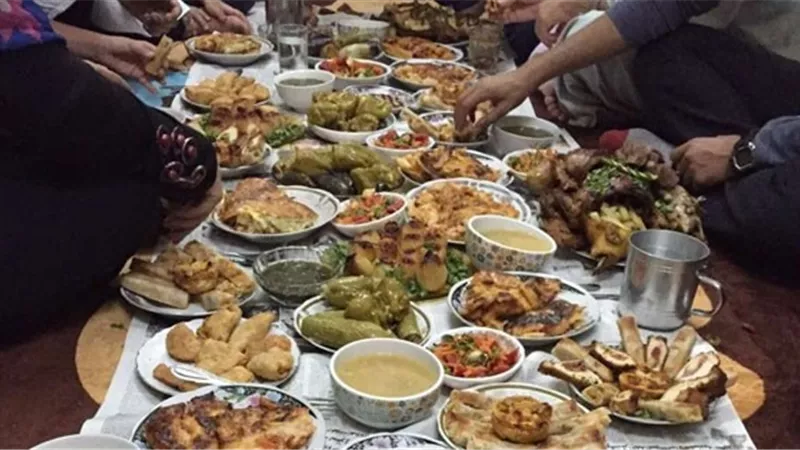 جهزي منزلك لاستقبال عزومات شهر رمضان بـ 4 خطوات بسيطة