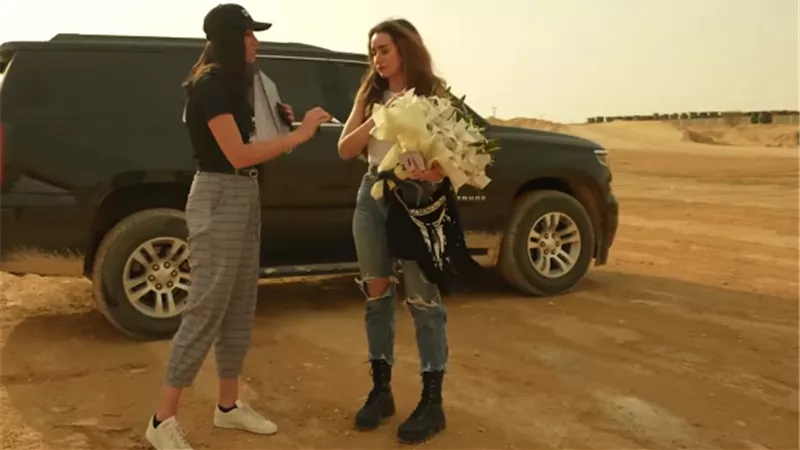 «بالملوخية والبنطلون المقطع».. صرخات وبكاء هنا الزاهد في «رامز موفي ستار»| فيديوجراف
