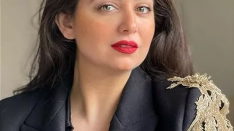 رحاب مش شريرة.. هبة مجدي تروج لـ