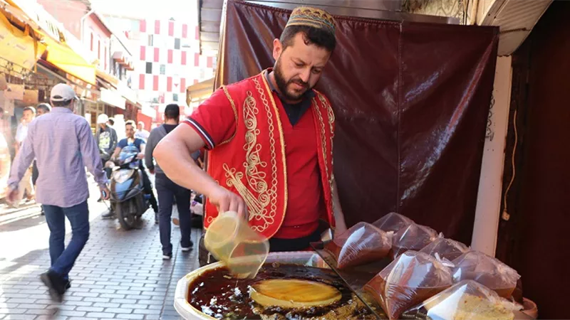 «تكريزة وسكبة رمضان».. أشهر عادات استقبال شهر رمضان المُبارك في سوريا| فيديو جراف