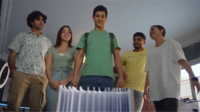 مسلسل «مين قال» يُعالج أمراض المراهقين النفسية.. «نوبات الهلع والقلق الاجتماعي»