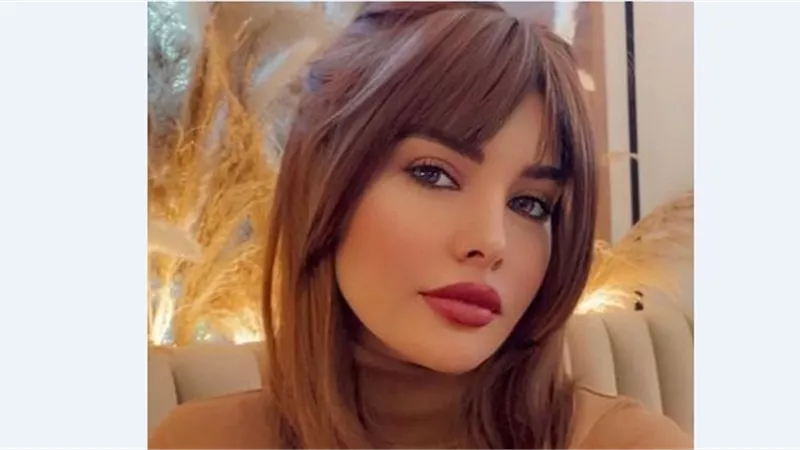 لاميتا فرنجية تُشعل «الإنستجرام» بفستان شفاف.. صور