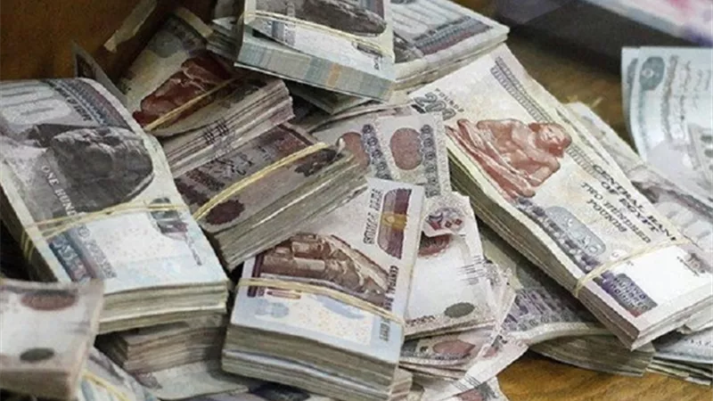 20 ألف جنيه تتسبب في دعوة أم على بنتها وقطع علاقتها بها