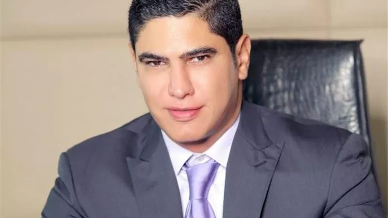 «نجله الأكبر عمره 20 عامًا».. أبو هشيمة مواليد حي الوايلي وربيب عائلة من بني سويف