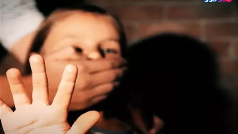 «طفلة تحمل من والدها سفاحًا وجدة تهمل أحفادها بسبب الحب».. الشارع المصري بيقول ايه؟!| فيديو جراف