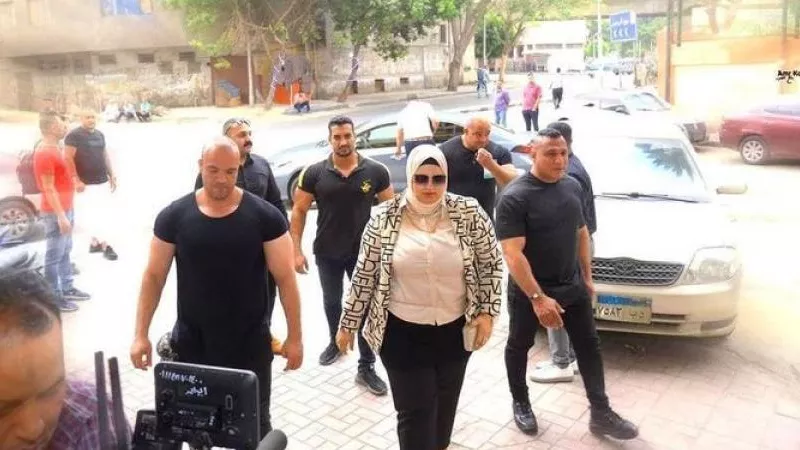 إخلاء سبيل مُدرسة الأحياء والبودي جارد بكفالة مالية