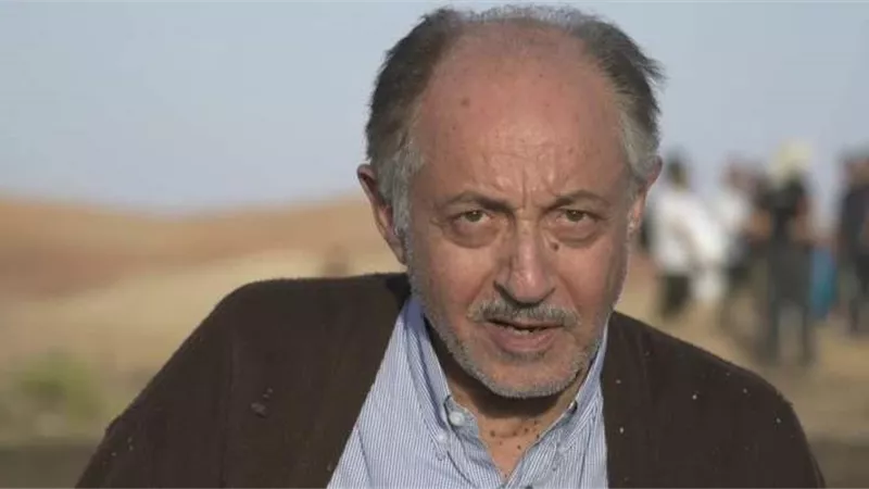 عبد العزيز مخيون لـ