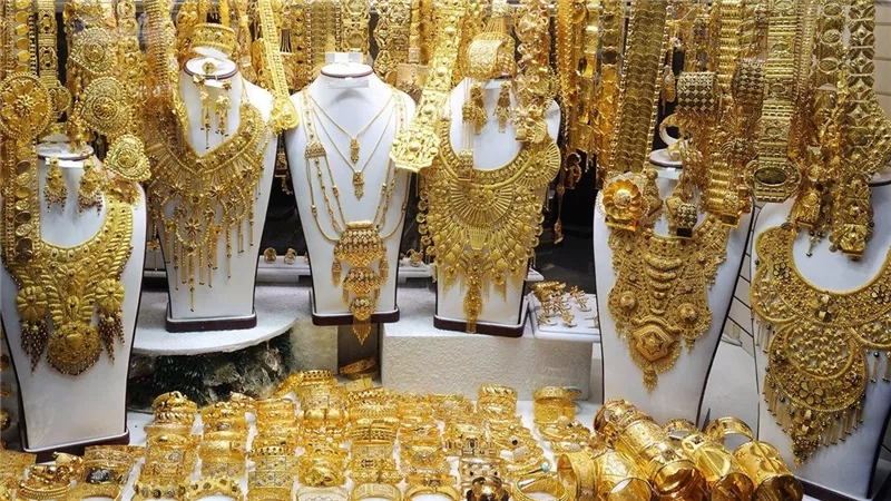 أسعار الذهب اليوم بمحلات الصاغة بعد رفع الفائدة.. «سعر عيار 21 بكام النهاردة؟»