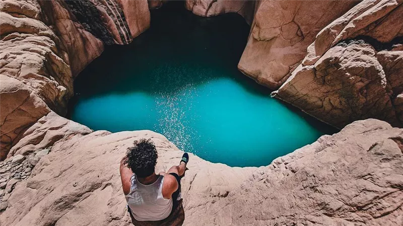«حمام سباحة طبيعي وسط الجبال» وادي الوشواشي جنة الله في مصر