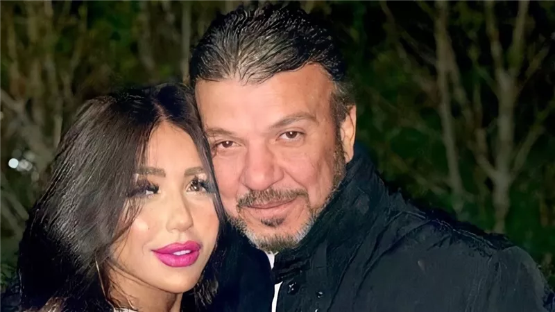 أحمد سلامة: ابنتي سارة لم تفكر في الاعتزال وأنصحها بعدم الجري وراء المال