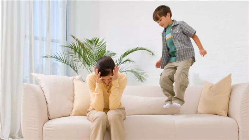 بلاش سكريات.. نصائح غذائية لتقليل نشاط طفلك المُصاب بفرط الحركة