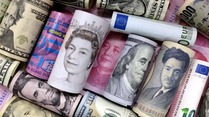 أسعار الدولار والعملات العربية والأجنبية اليوم الاثنين في البنك المركزي