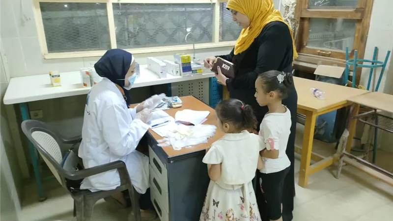 بالتعاون مع 