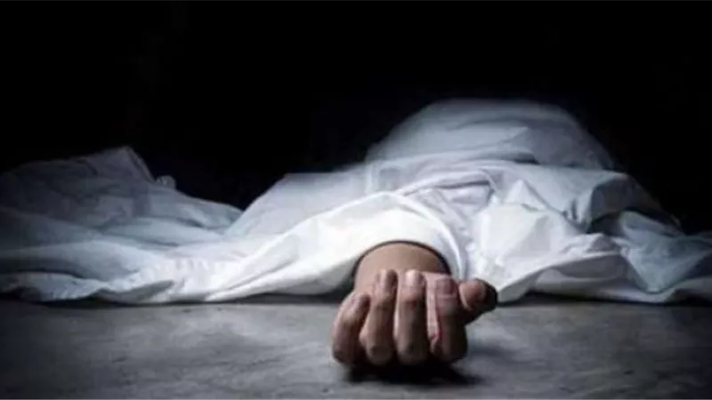 الدم بقى مية| طعن شقيقته وشرع في قتل الأخرى.. والمحكمة: مؤبد