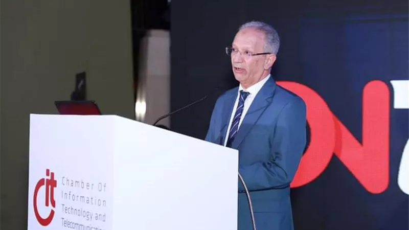  تعزيز التعاون مع القطاع الخاص ومنظمات المجتمع المدني لنمو قطاع تكنولوجيا المعلومات 