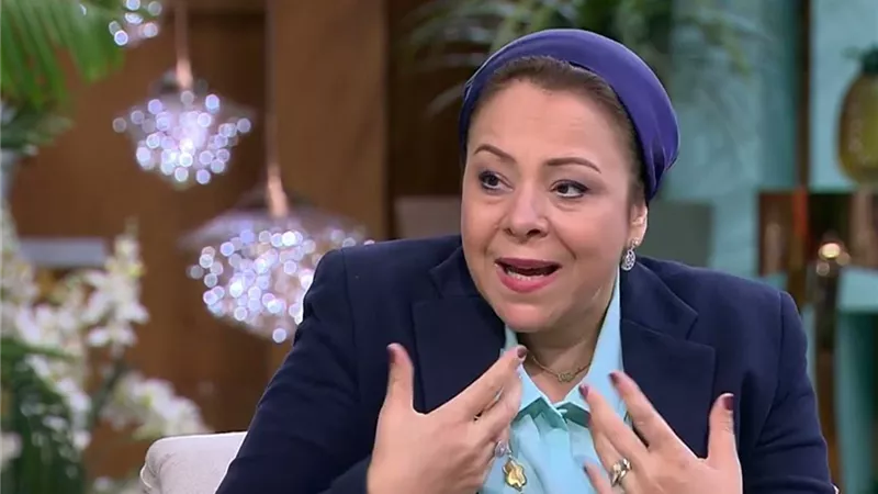 3 تهم في بلاغ «حقوق المرأة» ضد مبروك عطية أمام النائب العام| فيديو