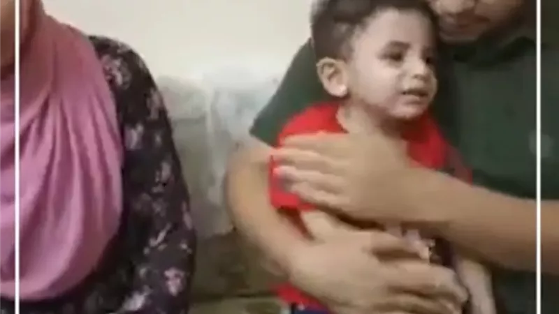 «مستنيين جدعنة المصريين».. والد الطفل آدم يستغيث من ضمور العضلات الشوكي
