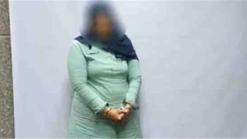 «ادعت الإنجاب ليوافق أهل عشيقها على زواجهما».. سيدة تخطف طفل جارتها بالمنوفية
