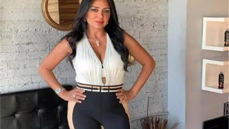 نشرة أهل الفن.. زواج 