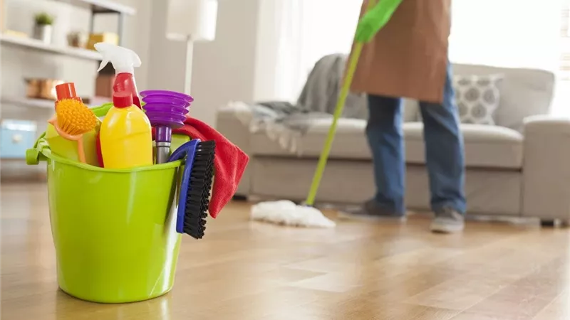 للنساء العاملات.. نصائح ذهبية لتنظيف منزلك قبل عيد الأضحى 