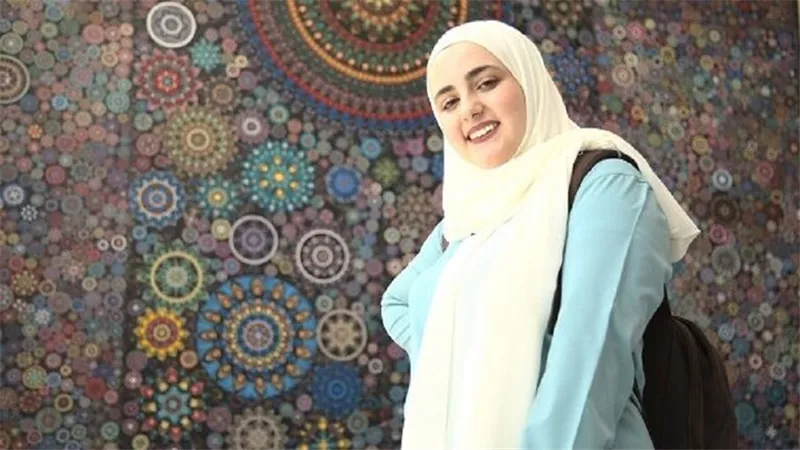 حرمتها من النوم.. لوحة فنية تدخل هذه الفنانة موسوعة «جينيس».. صور وفيديو