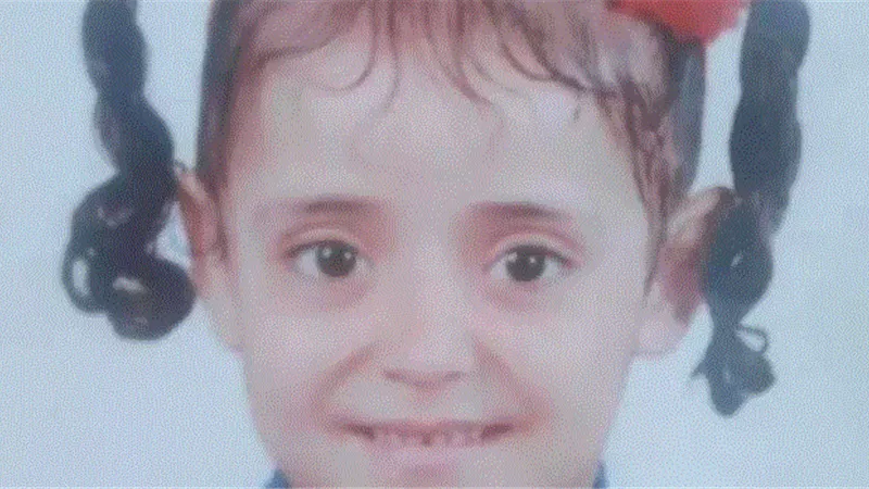 تفاصيل غرق الطفلة رقية بالمحلة.. والأهالي يشيعون جثمانها 