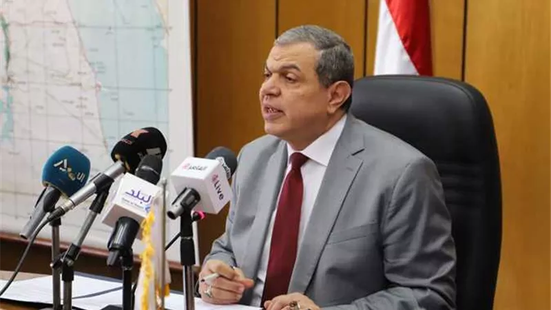 تعيين 481 شابًّا منهم 38 «قادرون باختلاف» بالسويس