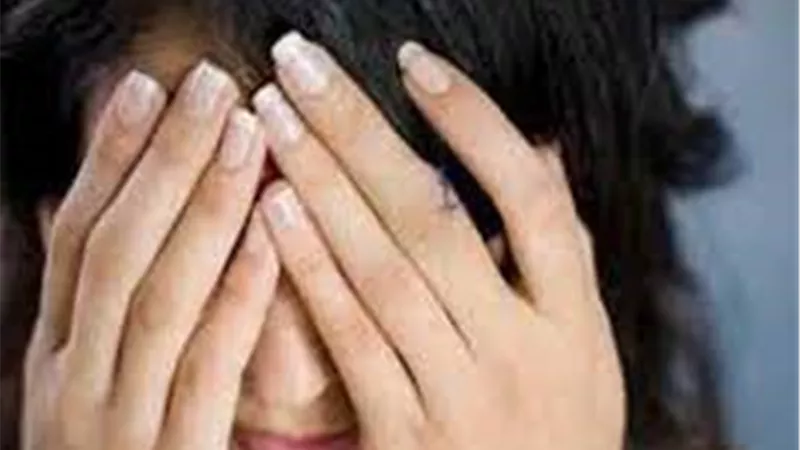 زوجة تشكو: «طلقني مرتين أول سنة جواز وعايزني أعيش معاه بالعافية»