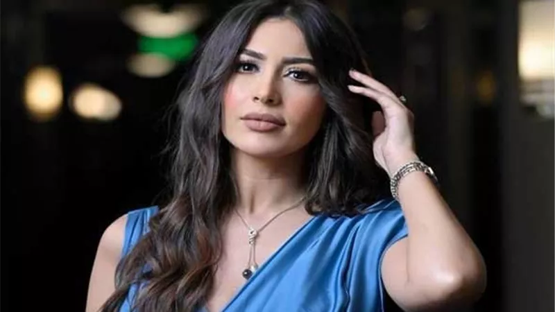 المطربة المغربية جنات تكشف سر ابتعادها عن الفن لمدة عامين