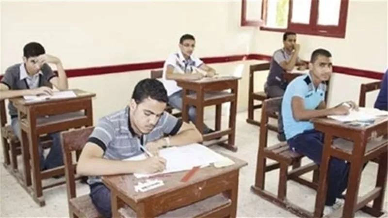 «التعليم» تستعد لامتحانات الدبلومات الفنية الدور الثاني