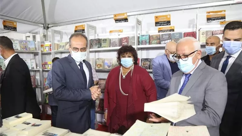 وزيرة الثقافة تفتتح معرض بورسعيد الخامس للكتاب
