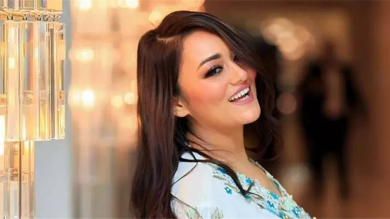 راندا البحيري توجه رسالة إلى مجهول: «موتي بغيظك يا صفرا»