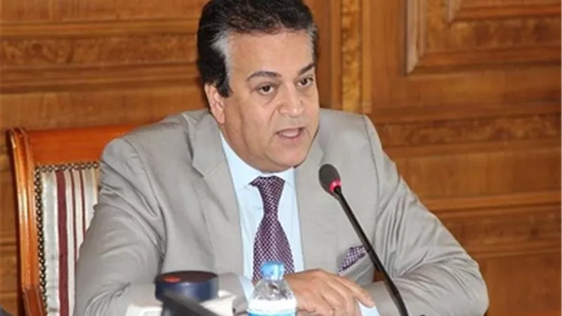 هل يتولى خالد عبد الغفار حقيبة وزارة الصحة؟